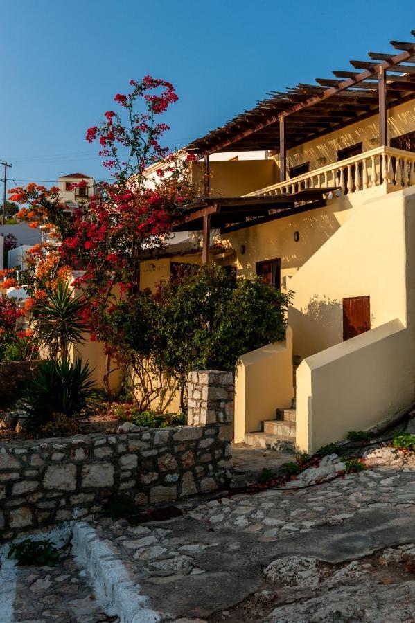 Kiki&Nina Appartement Chalki Town Buitenkant foto