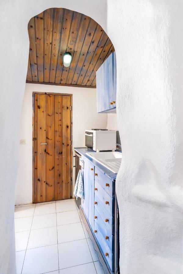 Kiki&Nina Appartement Chalki Town Buitenkant foto