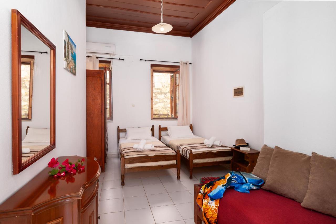 Kiki&Nina Appartement Chalki Town Buitenkant foto